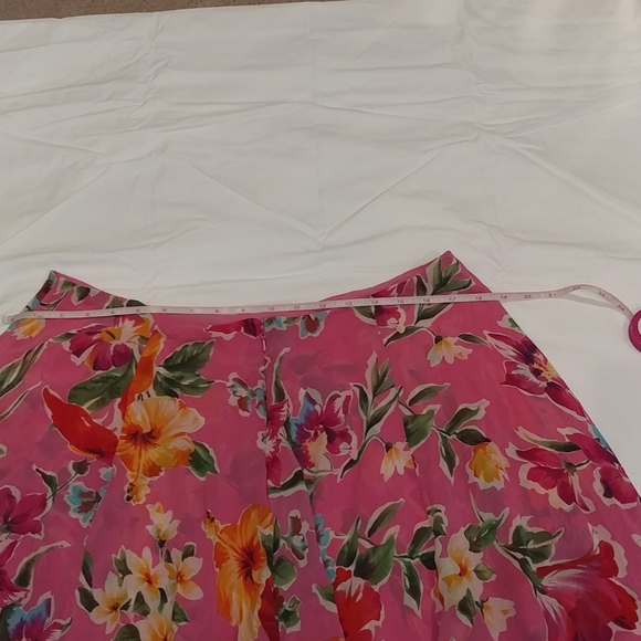 Lauren byRalph Lauren 100% Silk Handkerchief Skirt - Picture 3 of 4